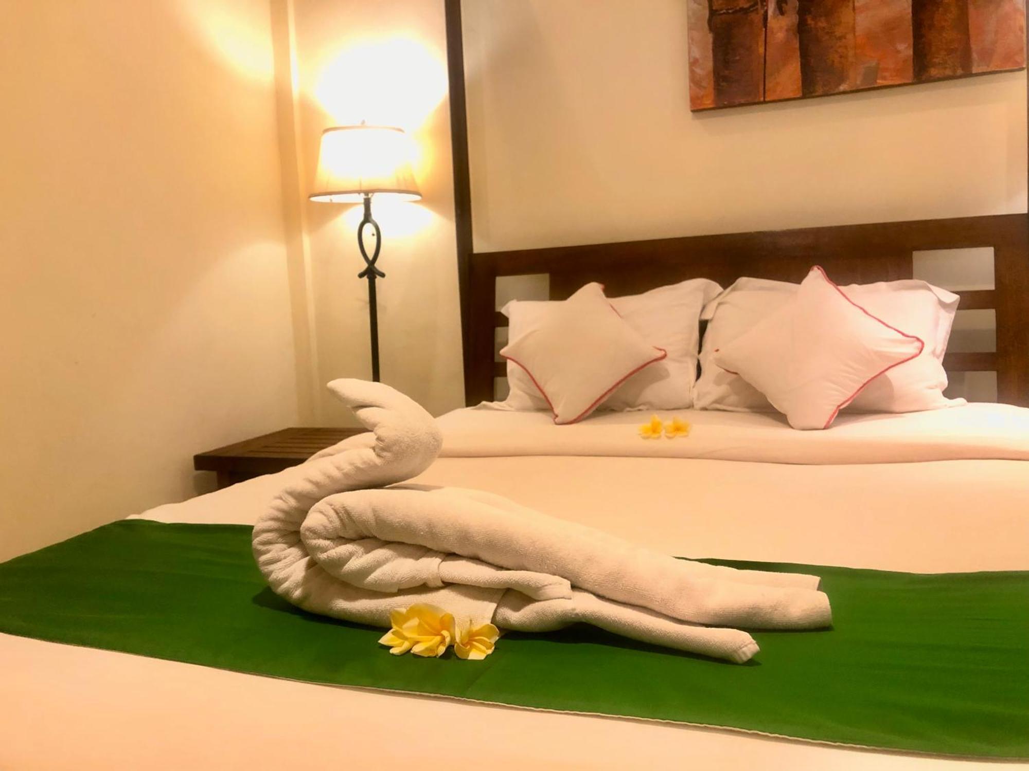Hotel Graha Madesimon Ketewel Esterno foto