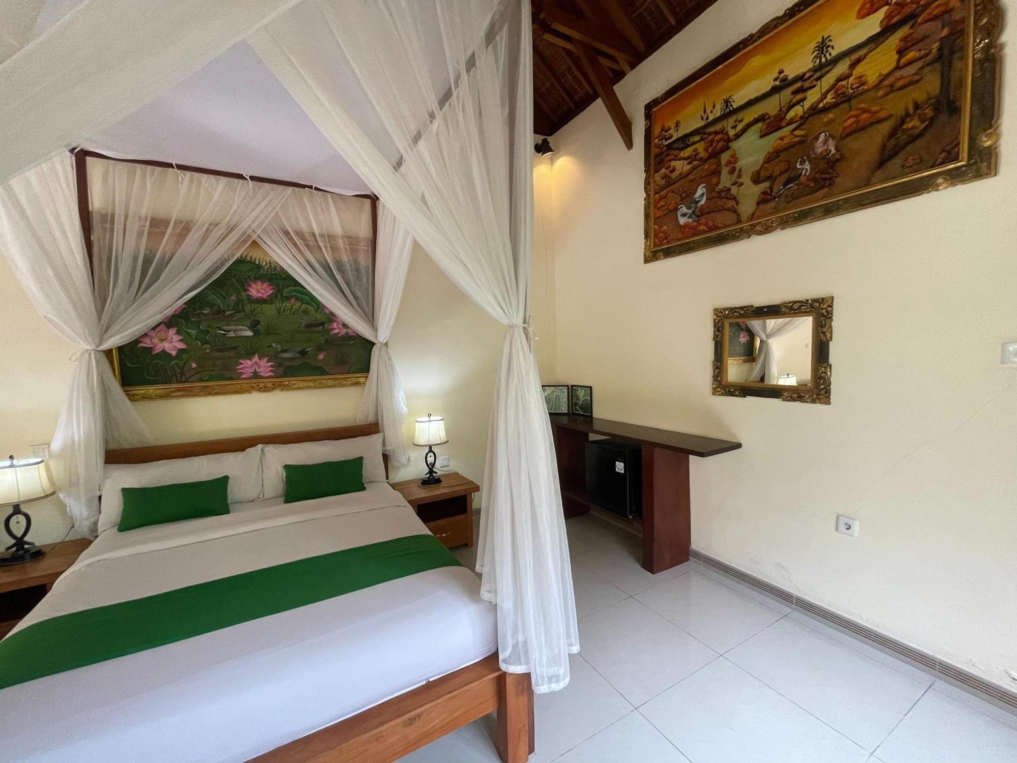 Hotel Graha Madesimon Ketewel Esterno foto