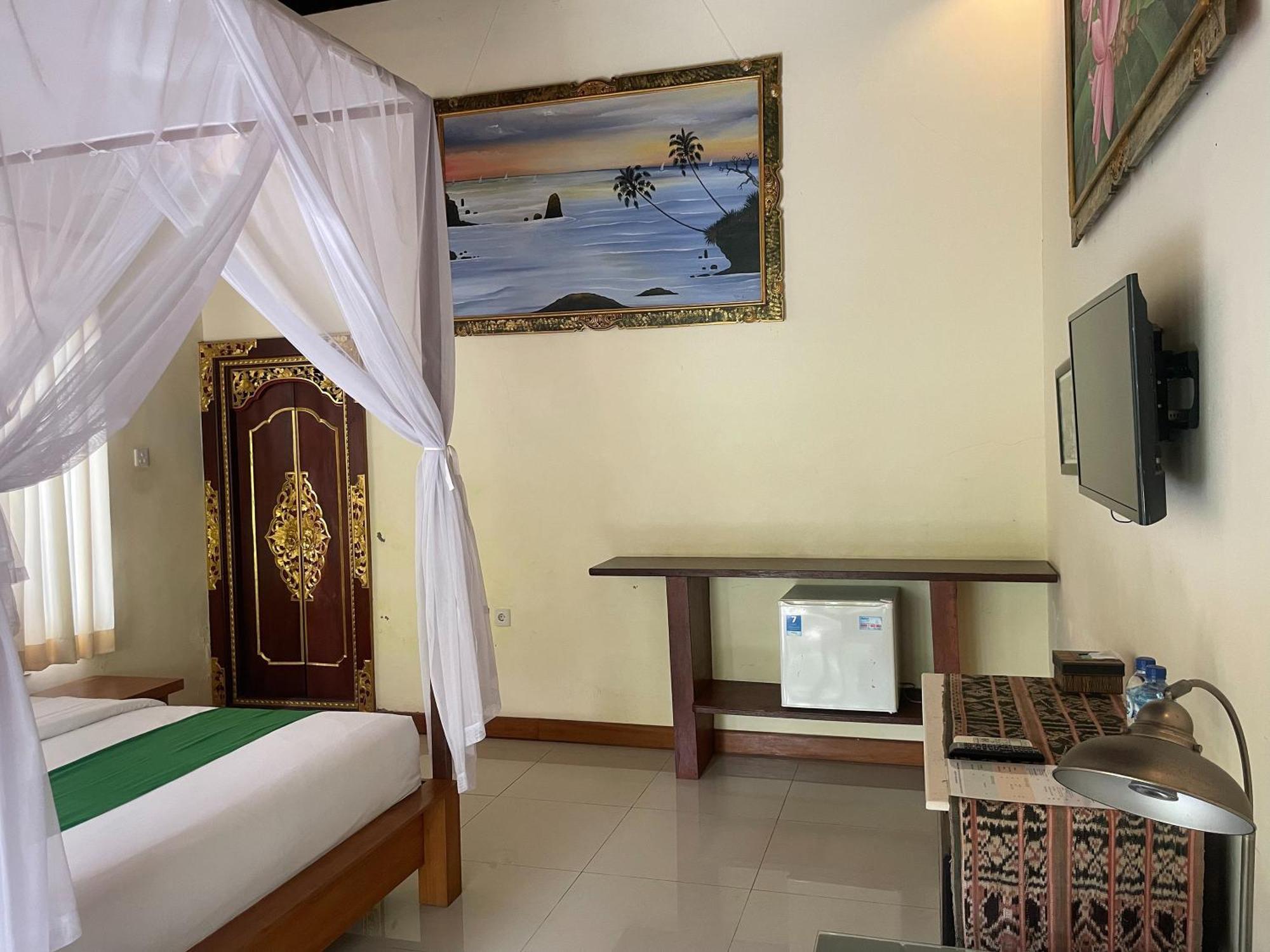 Hotel Graha Madesimon Ketewel Esterno foto